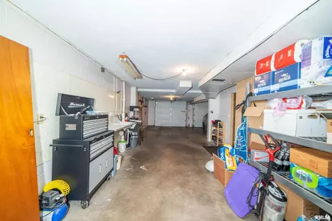 205 31st Ave, Moline, IL 61265 photo 27