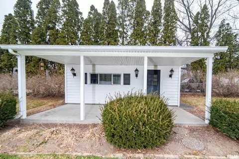 205 31st Ave, Moline, IL 61265 photo 8