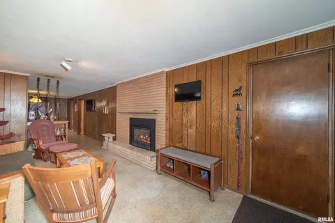 205 31st Ave, Moline, IL 61265 photo 21