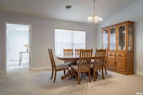 1507 Apache Dr, Marion, IL 62959 photo 6