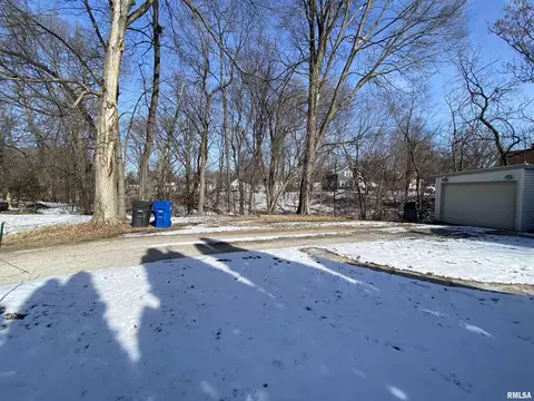 1846 1st St, Moline, IL 61265 photo 18