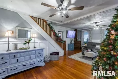 403 E Orange St, Geneseo, IL 61254 photo 8