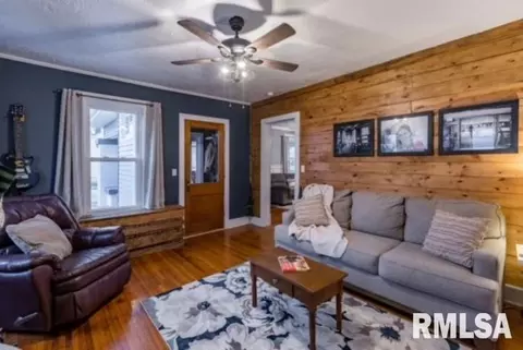 403 E Orange St, Geneseo, IL 61254 photo 6