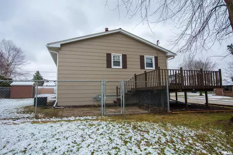 716 Eclipse Ln, Clinton, IA 52732 photo 3