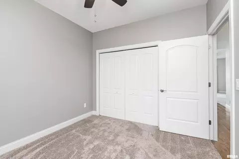 2320 13th St, Silvis, IL 61282 photo 19