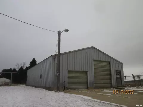 5677 Il Route 84 N, Thomson, IL 61285 photo 2