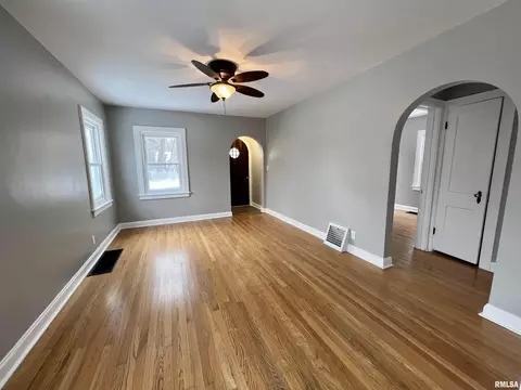 5337 7th Ave, Moline, IL 61265 photo 3