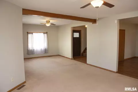 409 S Genesee St, Morrison, IL 61270 photo 16