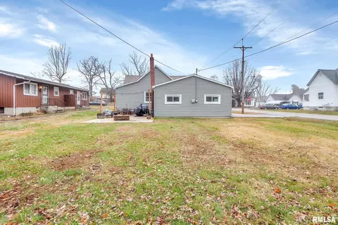 500 S 18th St, Herrin, IL 62948 photo 17