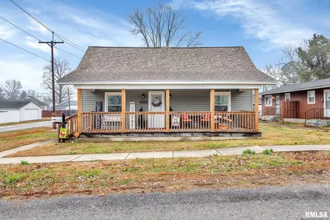 500 S 18th St, Herrin, IL 62948 photo 1