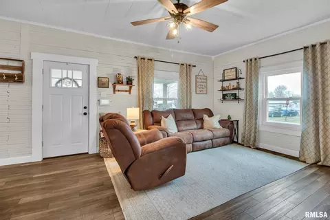 500 S 18th St, Herrin, IL 62948 photo 4