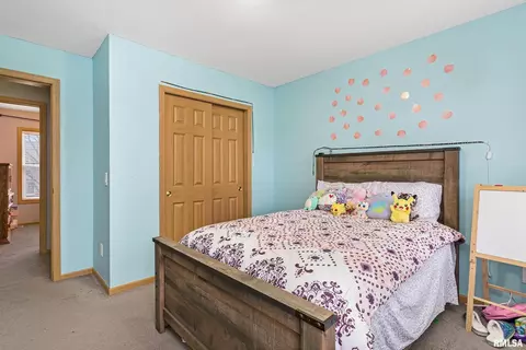 621 18th St, Silvis, IL 61282 photo 16