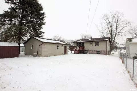 612 S 4th St, Eldridge, IA 52748 photo 14