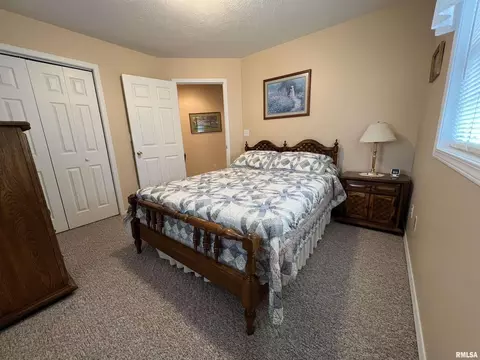 600 Legacy Dr, Herrin, IL 62948 photo 14