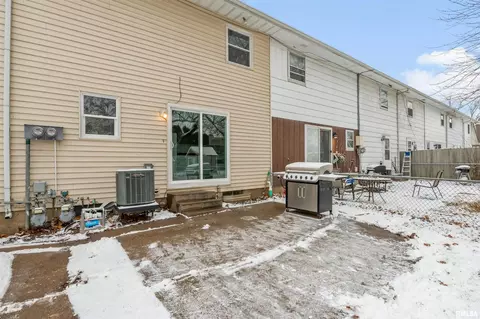 23 Manor Dr, Park View, IA 52748 photo 18