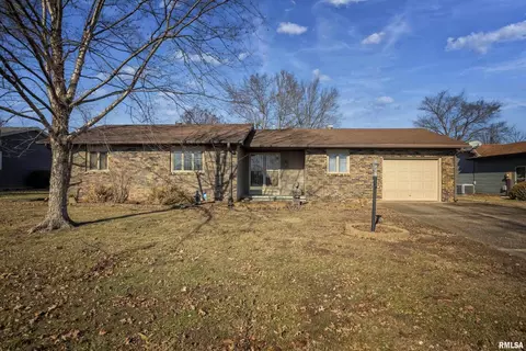 1604 Marcella Dr, Marion, IL 62959 photo 2
