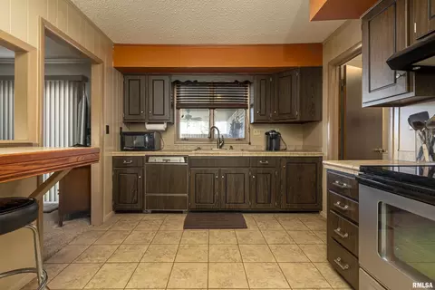 1604 Marcella Dr, Marion, IL 62959 photo 12