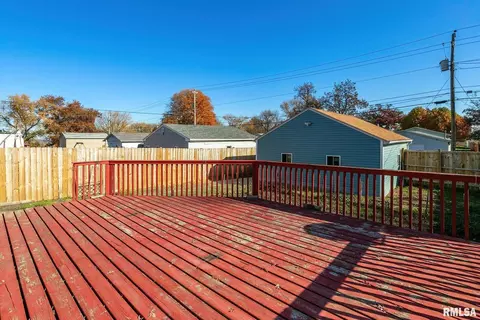 411 15th St, Silvis, IL 61282 photo 25