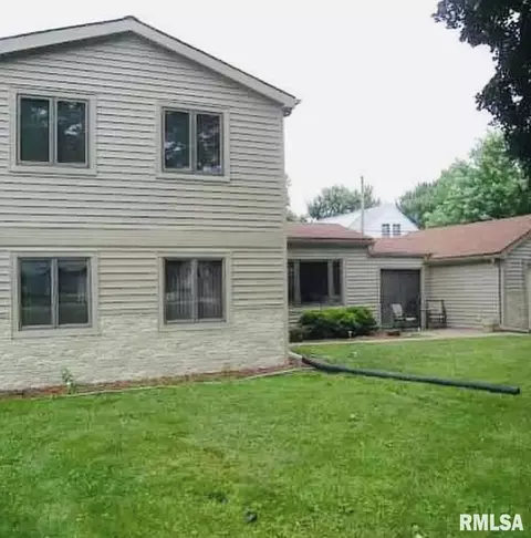 4218 18th Ave, Moline, IL 61265 photo 1