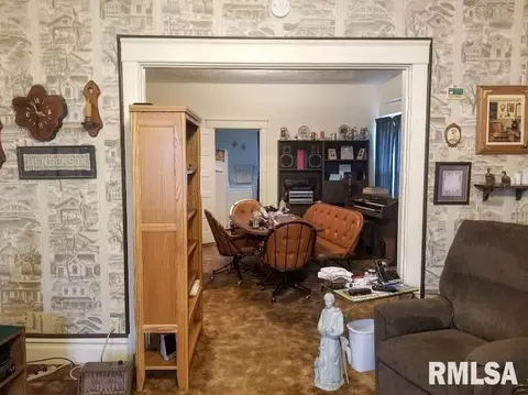 207 E Main St, Joy, IL 61260 photo 10