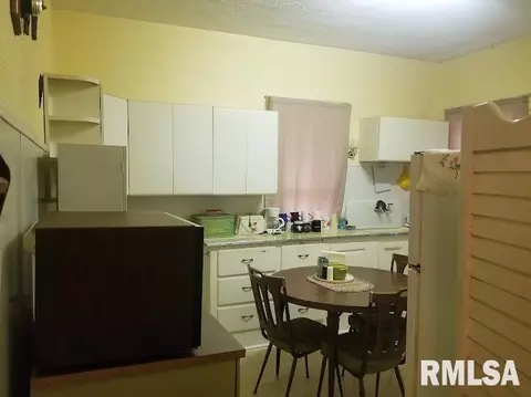 207 E Main St, Joy, IL 61260 photo 5