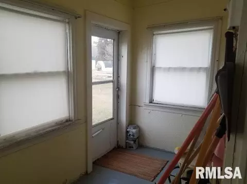 207 E Main St, Joy, IL 61260 photo 19