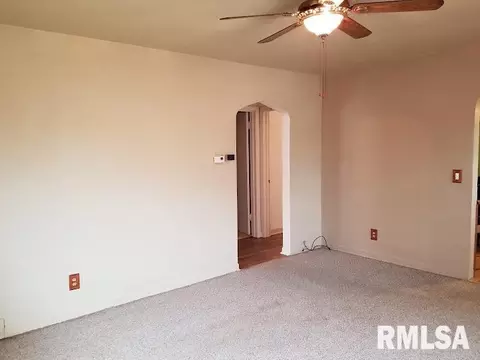 3147 18th Ave, Moline, IL 61265 photo 9