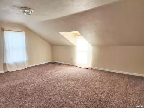 215 E Main St, Atkinson, IL 61235 photo 22