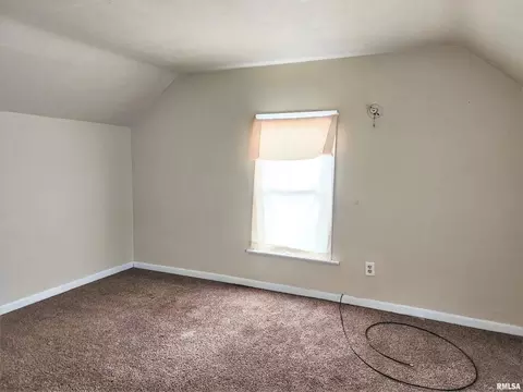 215 E Main St, Atkinson, IL 61235 photo 17