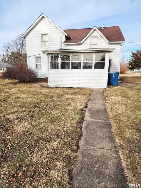 215 E Main St, Atkinson, IL 61235 photo 23