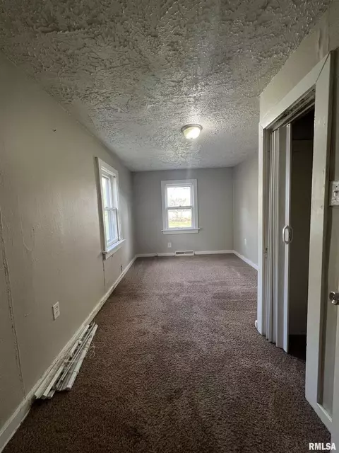 3814 13th St, Moline, IL 61265 photo 12
