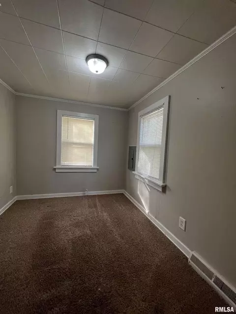 3814 13th St, Moline, IL 61265 photo 11