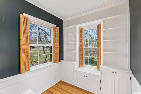 2512 12th St, Moline, IL 61265 photo 6