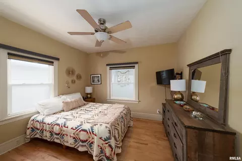 2911 13th Ave, Moline, IL 61265 photo 14