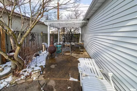 2911 13th Ave, Moline, IL 61265 photo 23