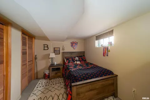 2911 13th Ave, Moline, IL 61265 photo 18