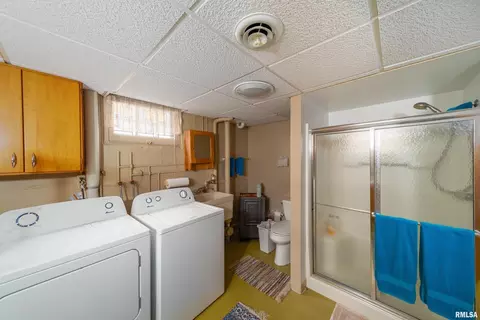 2911 13th Ave, Moline, IL 61265 photo 20