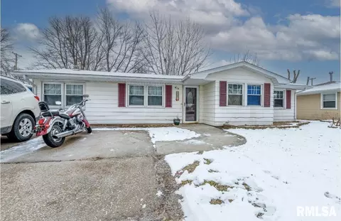 2323 8th St, Silvis, IL 61282 photo 1