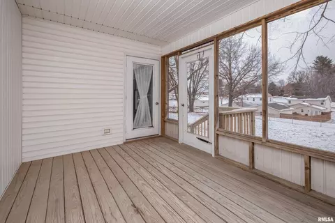704 11th Ave, Orion, IL 61273 photo 27
