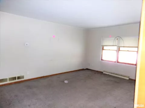 3928 14th St, Moline, IL 61265 photo 4