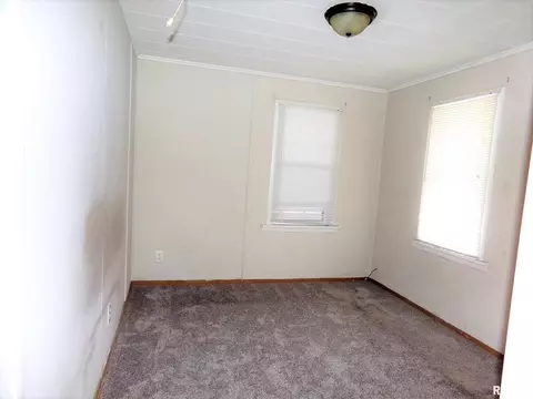 3928 14th St, Moline, IL 61265 photo 8