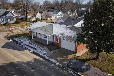 621 N 12th St, Herrin, IL 62948 photo 22