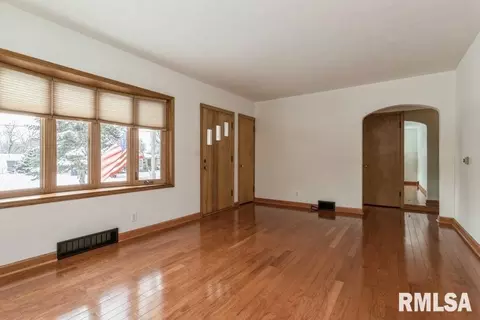 4317 28th Ave, Moline, IL 61265 photo 5
