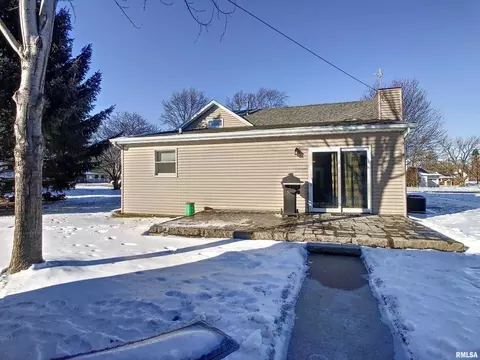 309 W 2nd St, Atkinson, IL 61235 photo 24