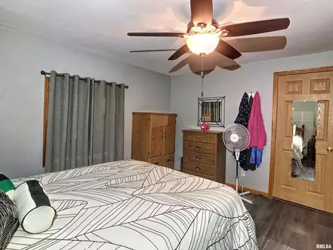 309 W 2nd St, Atkinson, IL 61235 photo 11