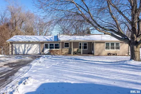 641 5th St, Silvis, IL 61282 photo 1