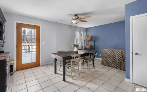 641 5th St, Silvis, IL 61282 photo 12