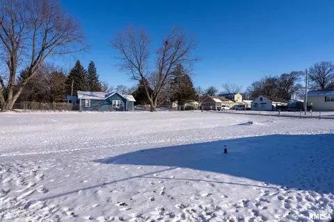 641 5th St, Silvis, IL 61282 photo 29