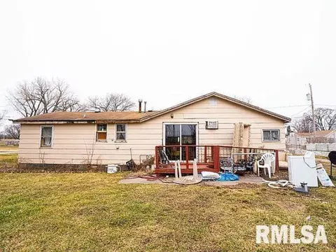 4122 15th St, Moline, IL 61265 photo 3