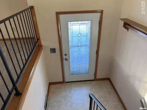 403 Westview Dr, Atkinson, IL 61235 photo 5